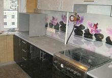 Кухонный гарнитур прямой:  3300мм с фартуком