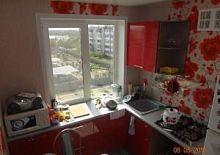 Кухонный гарнитур Г-образный:  2400х1500мм