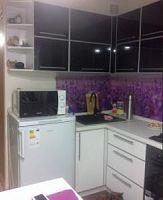 Кухонный гарнитур Г-образный:  2950х1000мм