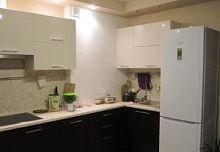 Кухонный гарнитур Г-образный:  3250х850мм